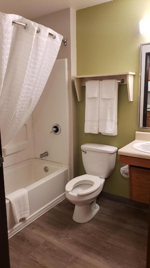 Woodspring Suites Kansas City Mission Merriam المظهر الخارجي الصورة
