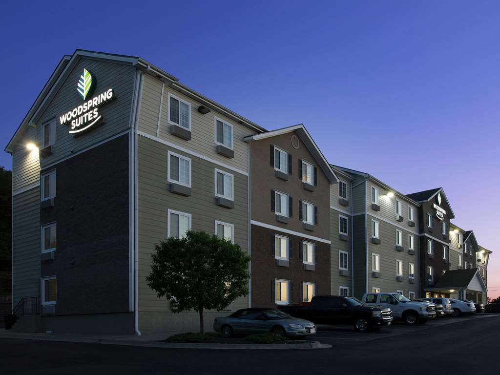 Woodspring Suites Kansas City Mission Merriam المظهر الخارجي الصورة
